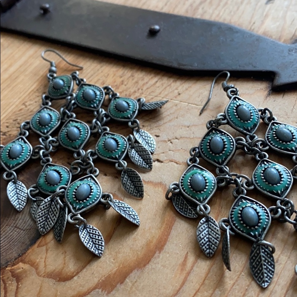 old world chandelier earrings - Picture 7 of 16